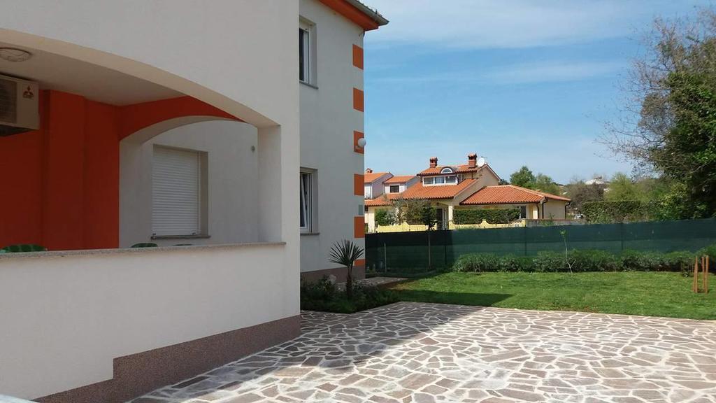 Bluegum Apartments Ližnjan Exterior foto
